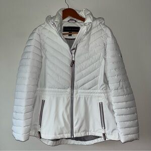 Tommy Hilfiger‎ Women's White Puffer Jacket (MEDIUM)